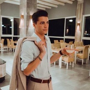 Meet your Posher, Gage